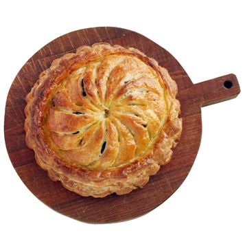 簡単おもてなし料理！クリスマスにぴったりのミートパイのレシピをシェア🎅🏼🎄