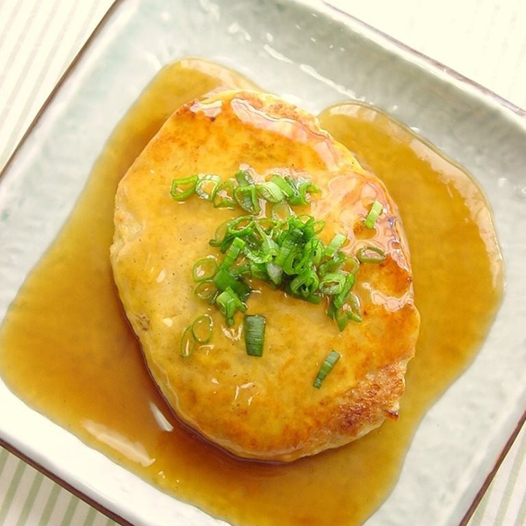 ひき肉と厚揚げのとろ卵炒めの簡単レシピ