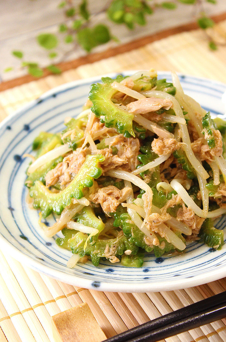 無限ゴーヤ ゴーヤとツナのごま油和え！レンジで簡単に完成♪ - YouTube