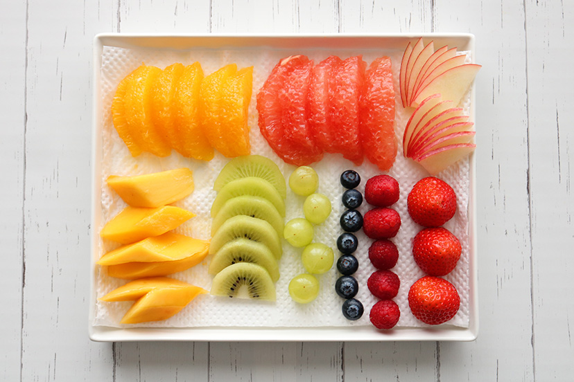 フルーツの盛り付け方のコツ！わかりやすいフルーツカット動画も