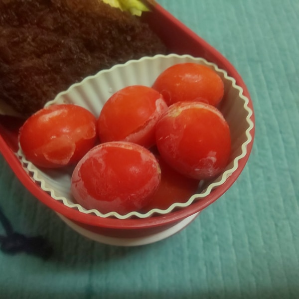 簡単おつまみ ミニトマトのガーリック炒め お弁当にも加熱トマト大好き izoomSnapdish スナップディッシュID:WLiiHa