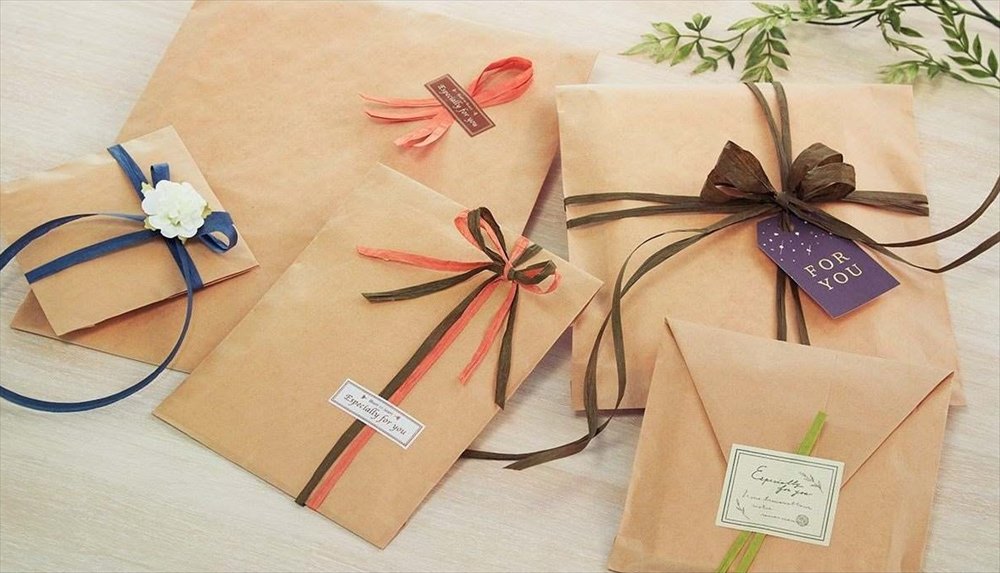 プレゼントが見違える「リボンの結び方」ラッピングアイテムもご紹介！キナリノ