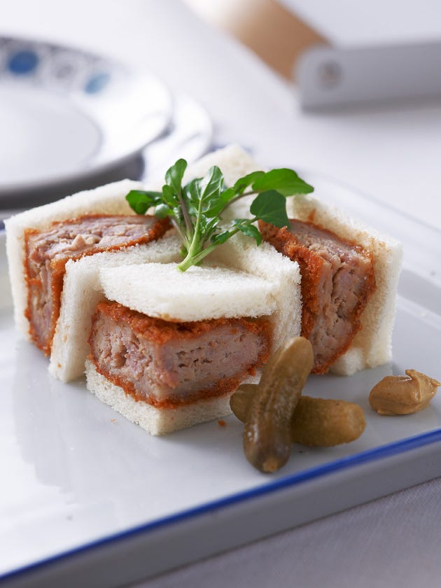 ボリュームたっぷり☆簡単メンチカツサンド by とまぷり☆クックパッド簡単おいしいみんなのレシピが392万品