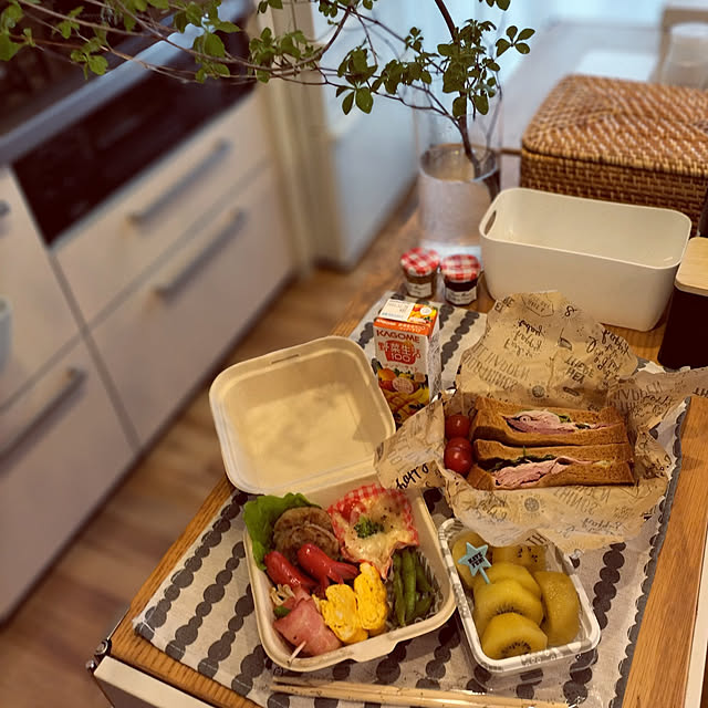 身近な食材で おしゃれなサンドイッチのお弁当 作り方と包み方 マヨネーズにひと工夫したら最高でした！ - YouTube