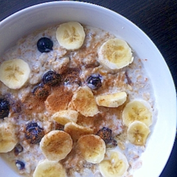 イギリスのミルク粥「ポリッジ」