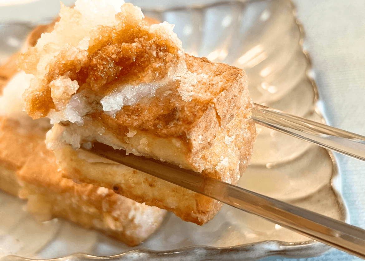 外はザクッと中トロ食感♪「包丁いらずの厚揚げから揚げ」レシピ