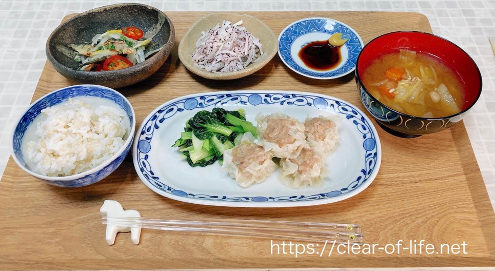 ハヤブサのルール』今日はシュウマイ おうちごはん＊献立長田知恵 つき 料理研究家