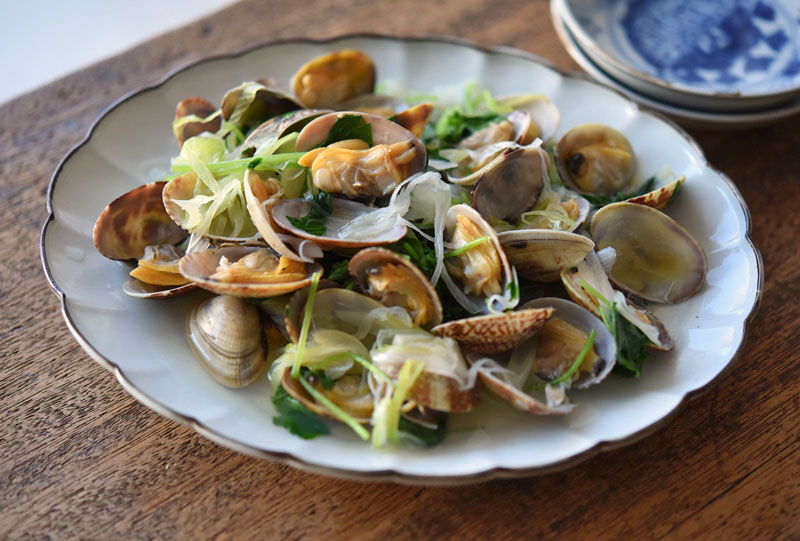 料理の基本！ あさりの砂抜き