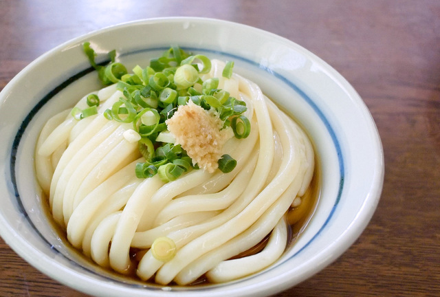 日本三大うどん 王道の「讃岐」と「稲庭」あともうひとつは？ - リゾバ.com