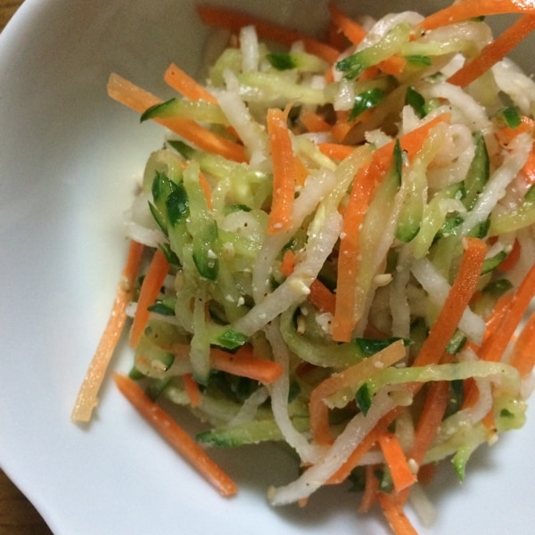 にんじんサラダ キャロットラぺ のレシピ実は冷凍保存も可能！：白ごはん.com