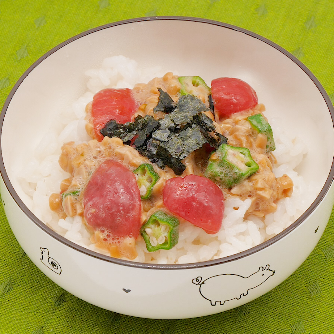 お弁当日記, ．, オクラの豚肉巻き, ゆで卵, 焼き野菜, 茄子の焼き浸し, ．, 立派なオクラだったのでボリューム満点おかずになりました,本みりん、醤油、つゆの素で味付けしてます, ．, ．, 良い天気〜からの今週も1週間スタート, 今週も元気にがんばろう！,お弁当日記,やすよごはん 時短レシピ節約 ありがとうの食卓