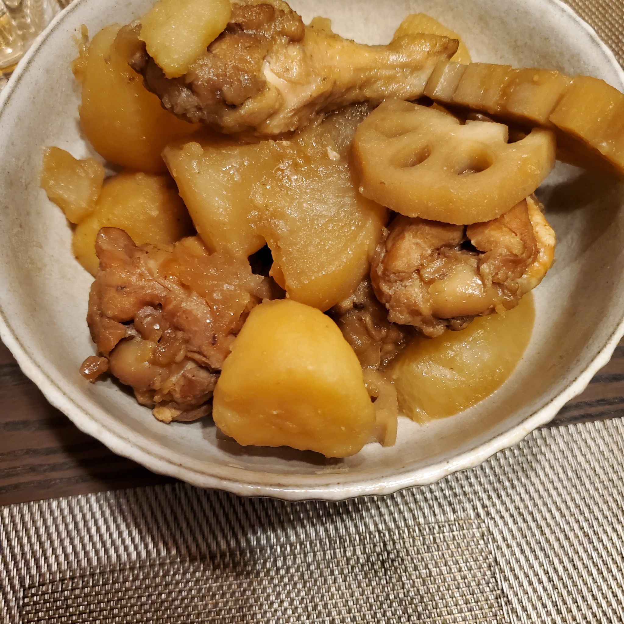 炊飯器で 鶏手羽元の中華粥 参鶏湯風