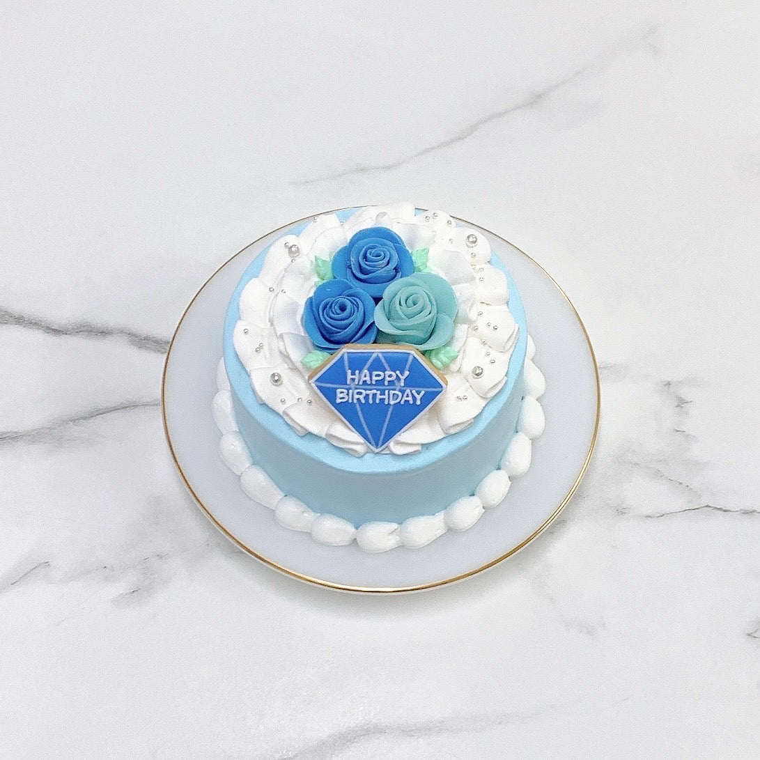 オリジナルチョコプレート🐥 オーダーありがとうございました☺️✨3日前までご予約は受け付けておりますが1枚1枚手書きなのでご予約はお早めにお願い致します🙇‍♀️ ご予約多数の場合はご希望の日に受け取れない可能性も御座います。フルオーダーも承ります