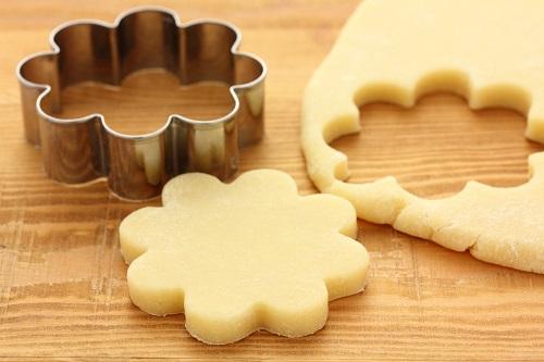 管理栄養士監修 「小麦粉」の賞味期限切れはいつまで食べられる？冷凍したものは？ 日数別・種類別に解説サンキュ