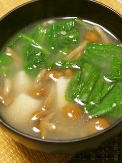なめこの味噌汁