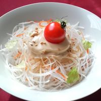 今までで一番再現度の高かった「 びっくりドンキー ハンバーグ」のレシピ。まんまバーグディッシュの味でした。https:www.instagram.com reel DFzsU_Sz1lV ?utm_source=ig_web_copy_linkミンチの割合が牛1：豚3、タネに味噌、マヨネーズを入れるのがポイント