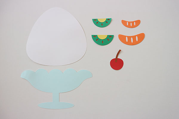 可愛い2歳児のかき氷製作方法