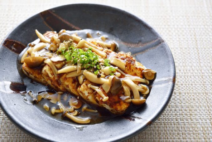 焼き魚をリメイク＊ポルトガル風干物とじゃがいもの玉子炒め : kana-kitchen