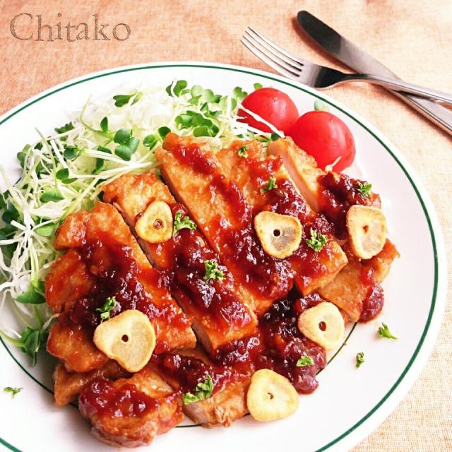 超簡単モテレシピ♪「こってり甘辛豚こまトンテキ」