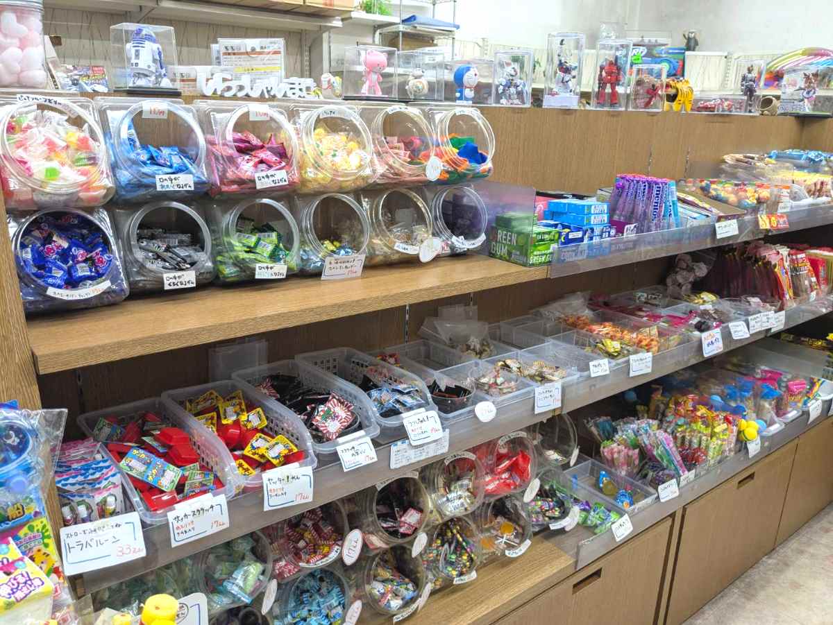 落とした食品を戻した子連れ 代わりに購入すると？「いいね１００回押したい」「奇跡だ」 – grapeグレイプ