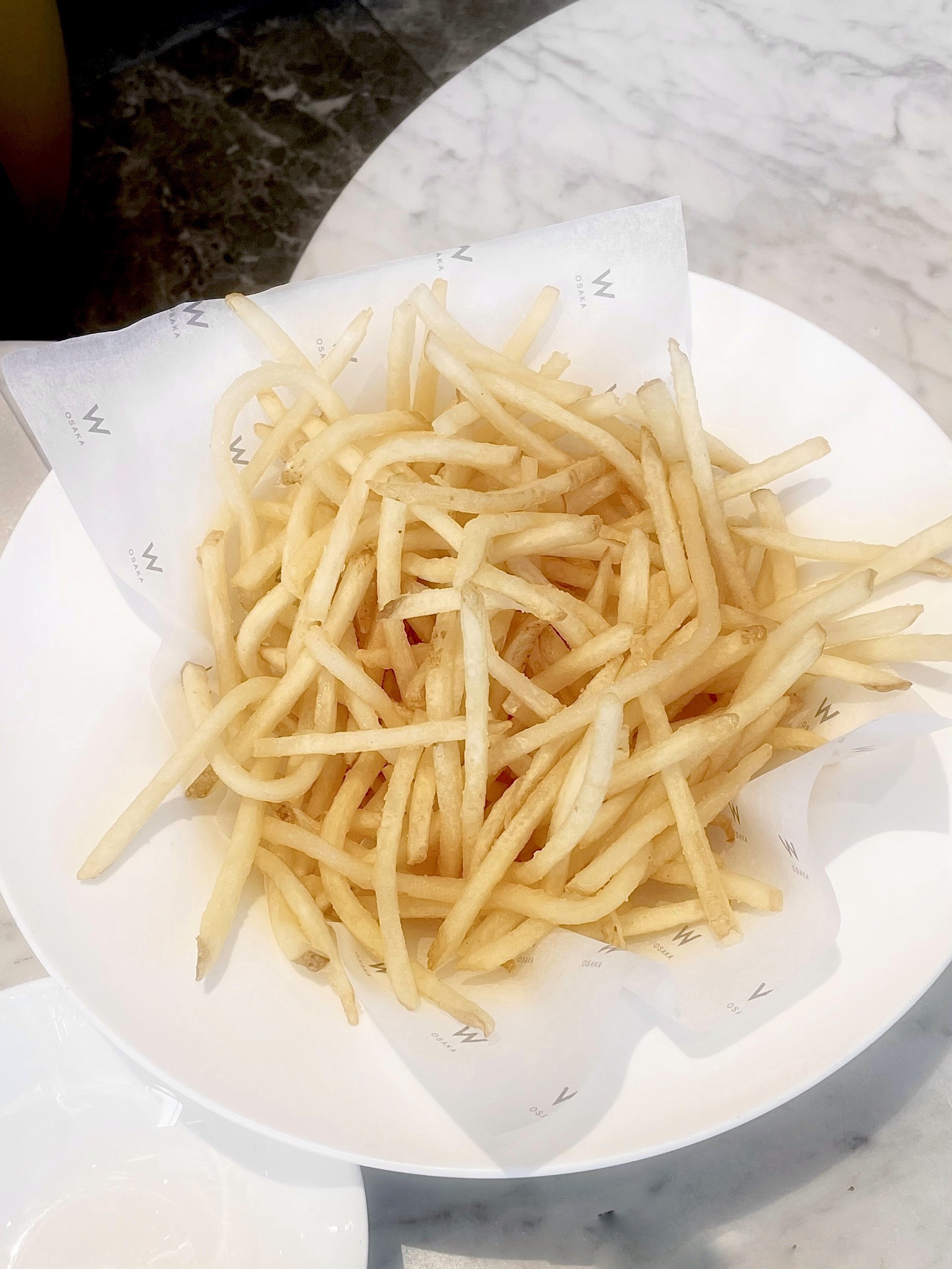 帝国ホテル 大阪伝統のパンケーキとパフェ！ オレンジ&チョコレートで芳醇な大人の味を♡ – Dessanew デザニュー