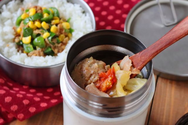 １度で2度おいしい 鶏とピーマンのオイスター炒め キャベツの蒸しツナ和え ドンキッチン