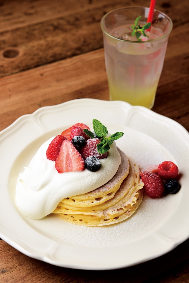 インスタ映えするお洒落パンケーキの写真素材88009740- PIXTA