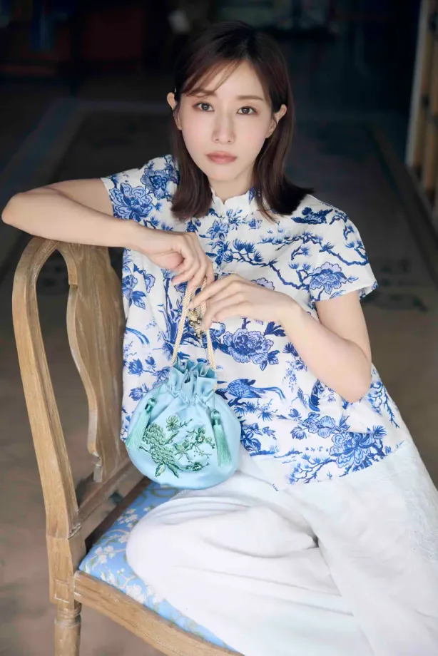 田中みな実 がリアルに愛用！底見えコスメを全公開 田中みな実の美容法 美容メディアVOCE ヴォーチェ