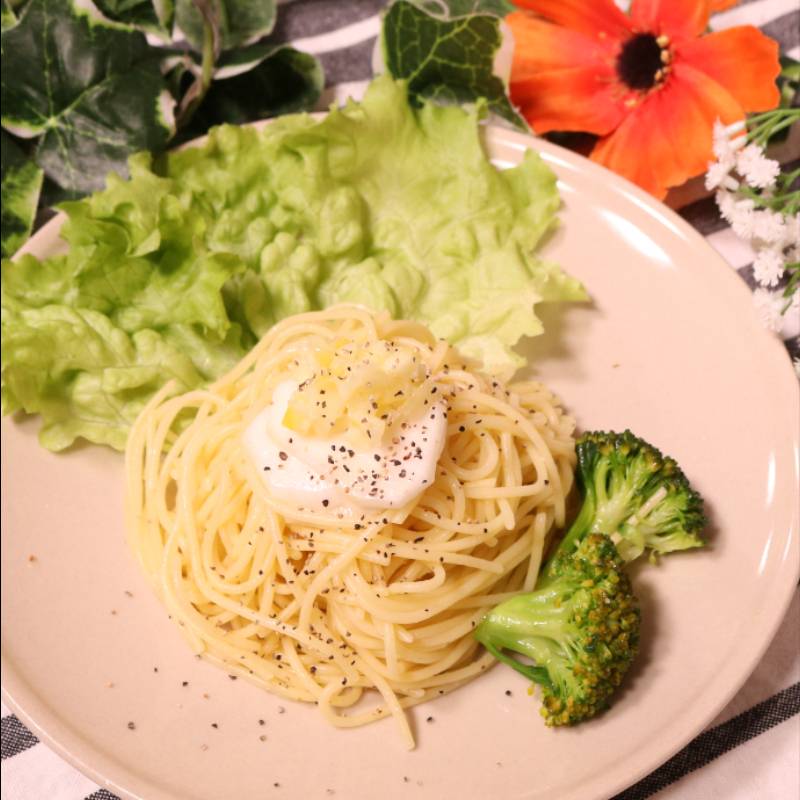 オリーブオイルと卵でコレできました 「絶対うまいやつ」「毎朝でもいい」 – grapeグレイプ