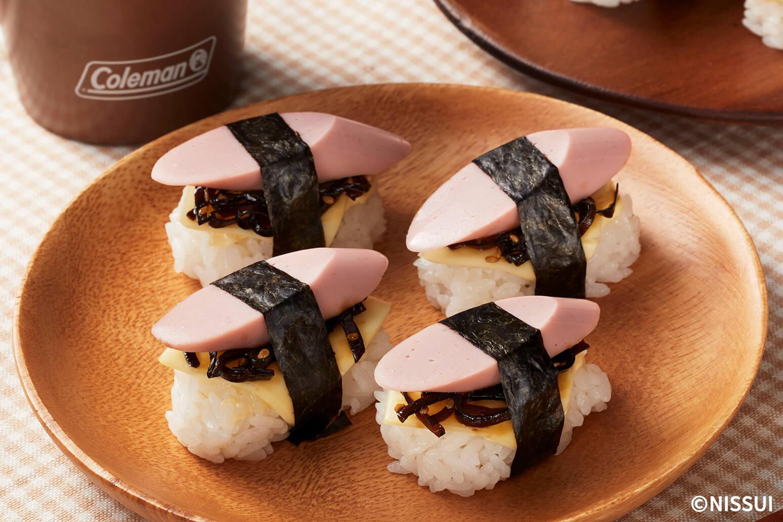 お弁当にもおすすめ！ 重ねて包むだけ の簡単スパムおにぎりさけまさ