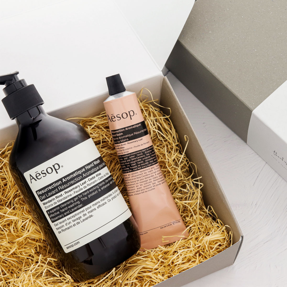 Amazon.co.jp: Aesop イソップ レバレンス ハンドウォッシュ 500ml並行輸入品: ビューティ